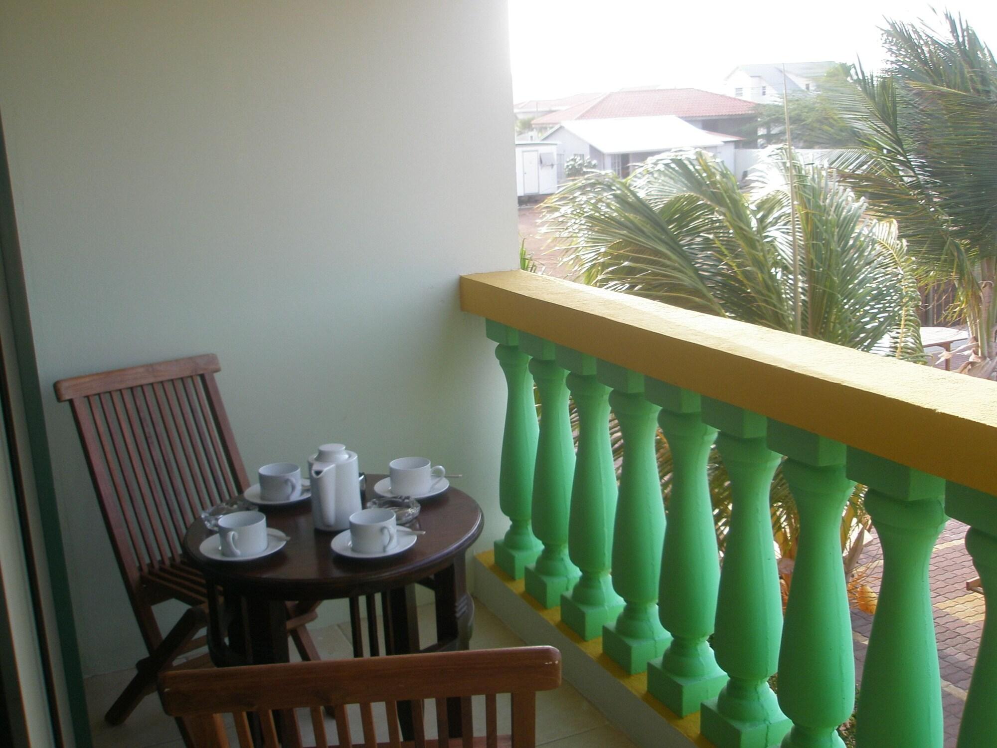Del Rey Apartments Aruba 外观 照片