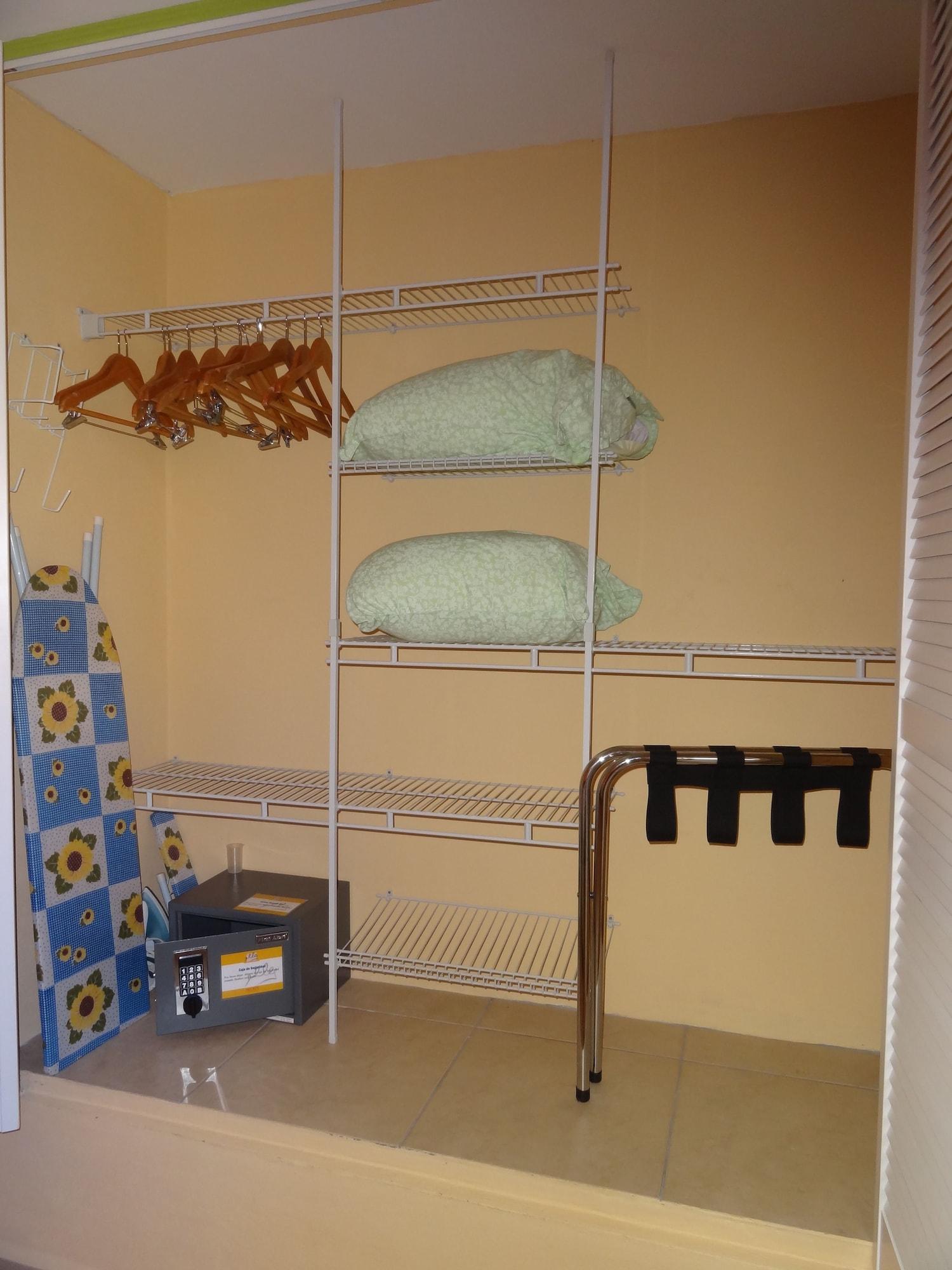 Del Rey Apartments Aruba 外观 照片