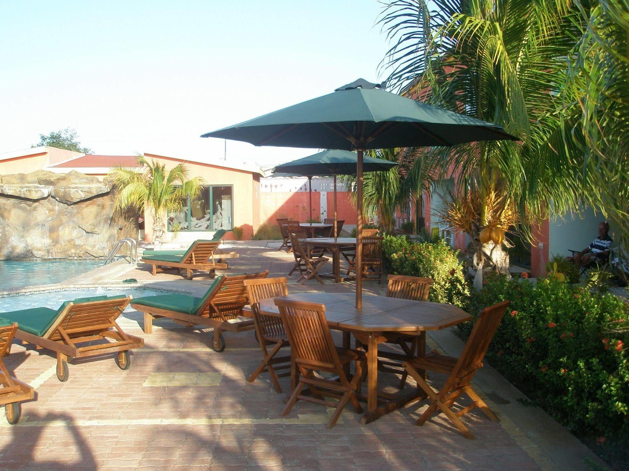 Del Rey Apartments Aruba 外观 照片